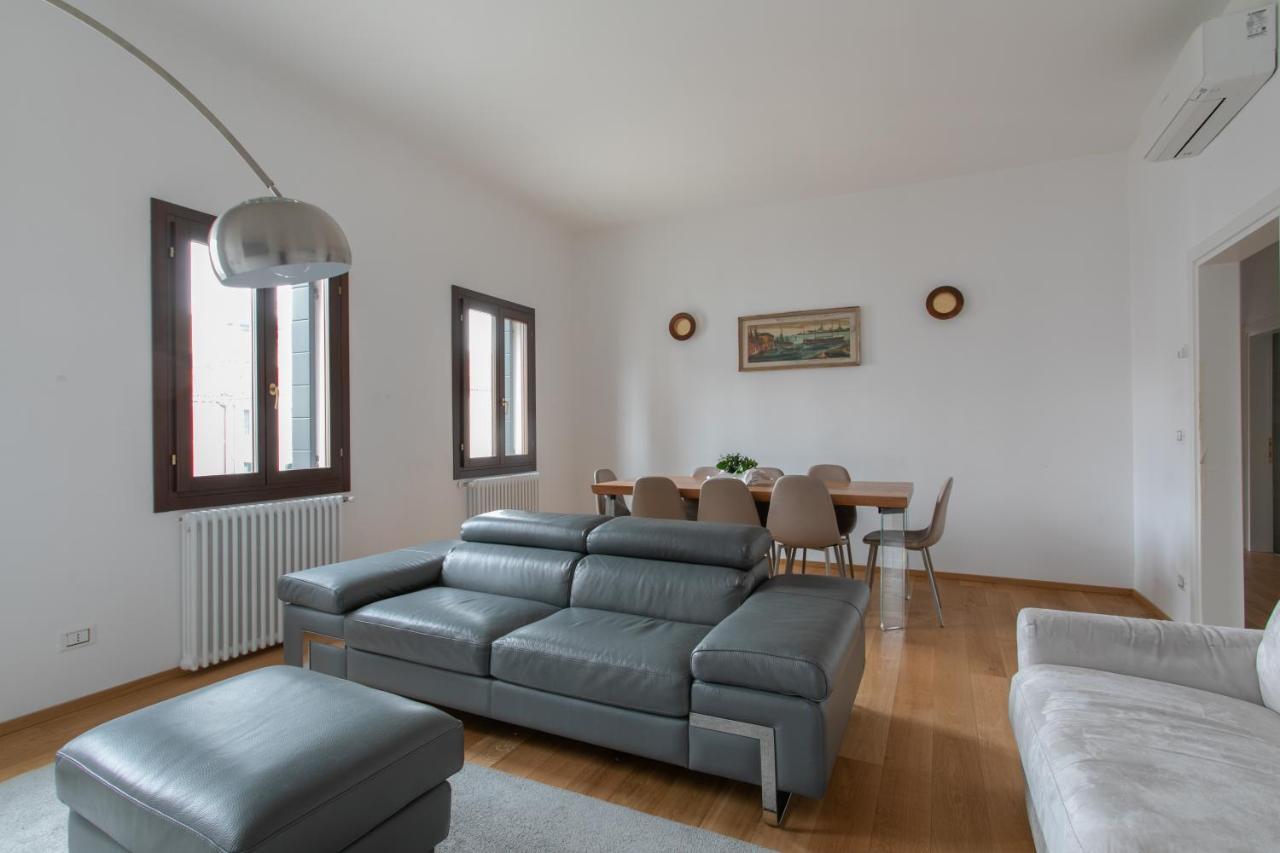 Ferienwohnung Residenza Pomponi Deluxe Venedig Exterior foto