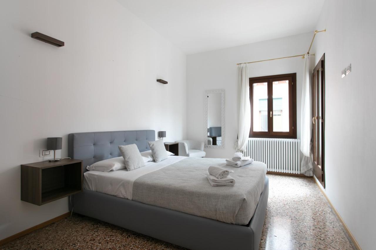 Ferienwohnung Residenza Pomponi Deluxe Venedig Exterior foto