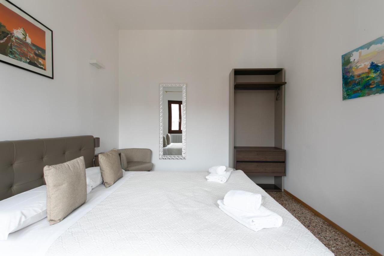 Ferienwohnung Residenza Pomponi Deluxe Venedig Exterior foto