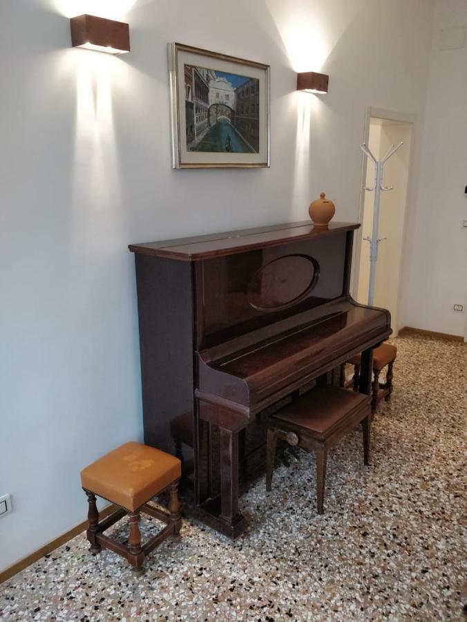 Ferienwohnung Residenza Pomponi Deluxe Venedig Exterior foto
